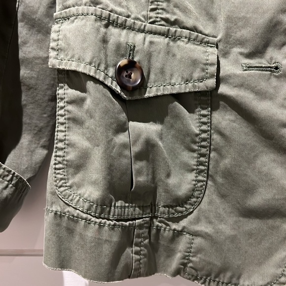 Khaki green , light canvas cotton jacket . Like new , gorgeous quality - Picture 3 of 5